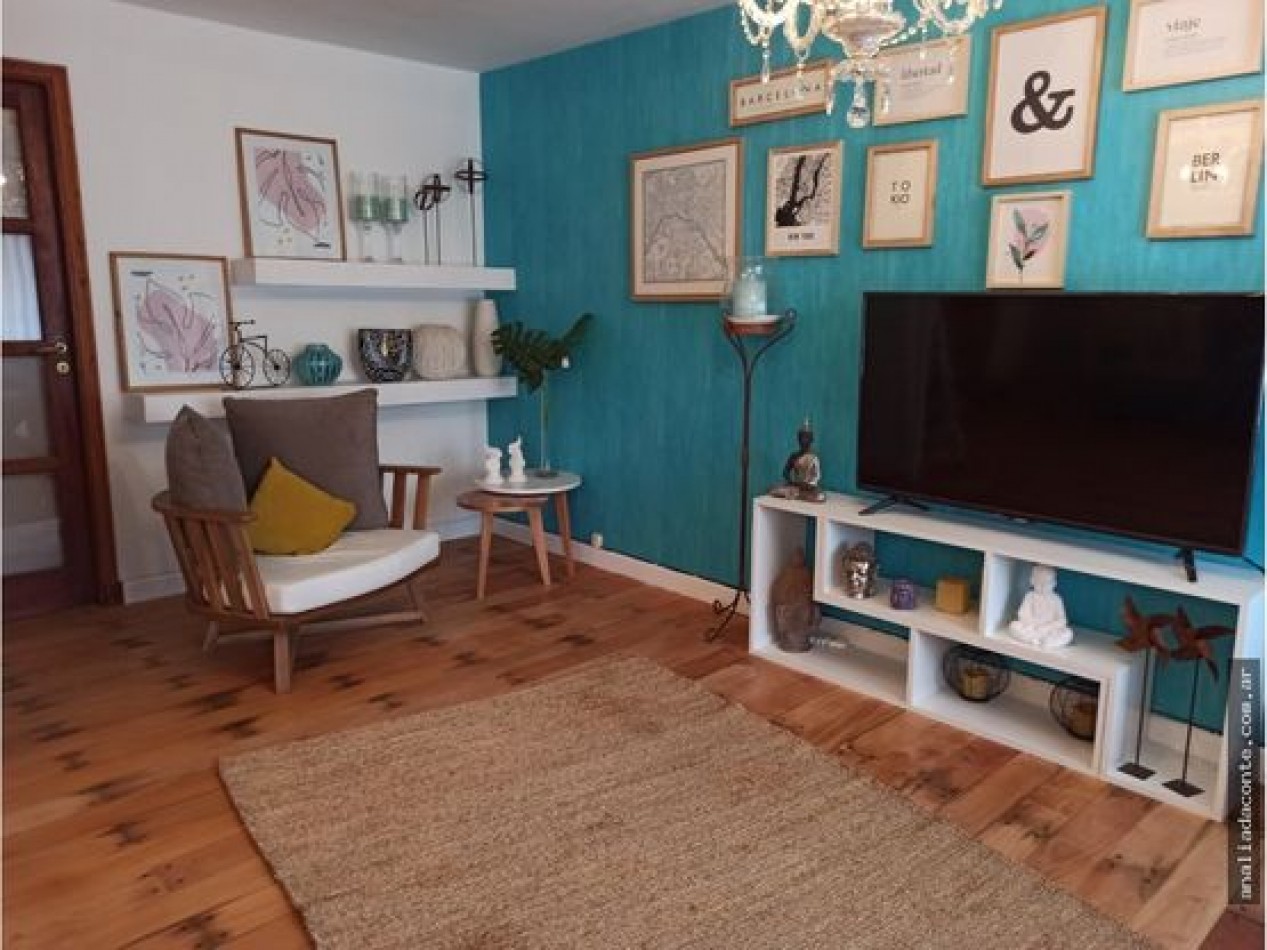 Gran chalet de hermoso diseno. Lote doble parque piscina Aragon 5700