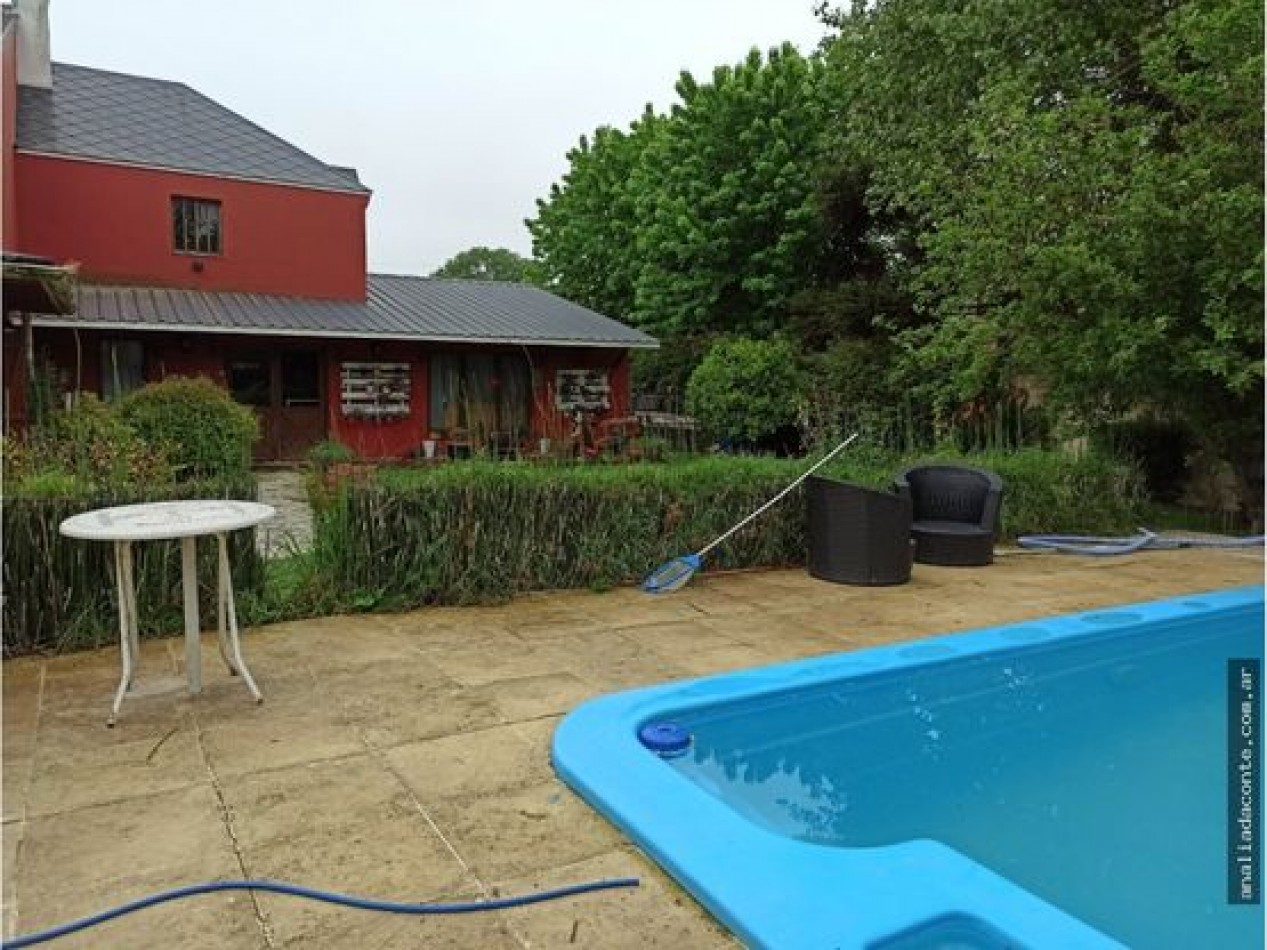 Gran chalet de hermoso diseno. Lote doble parque piscina Aragon 5700