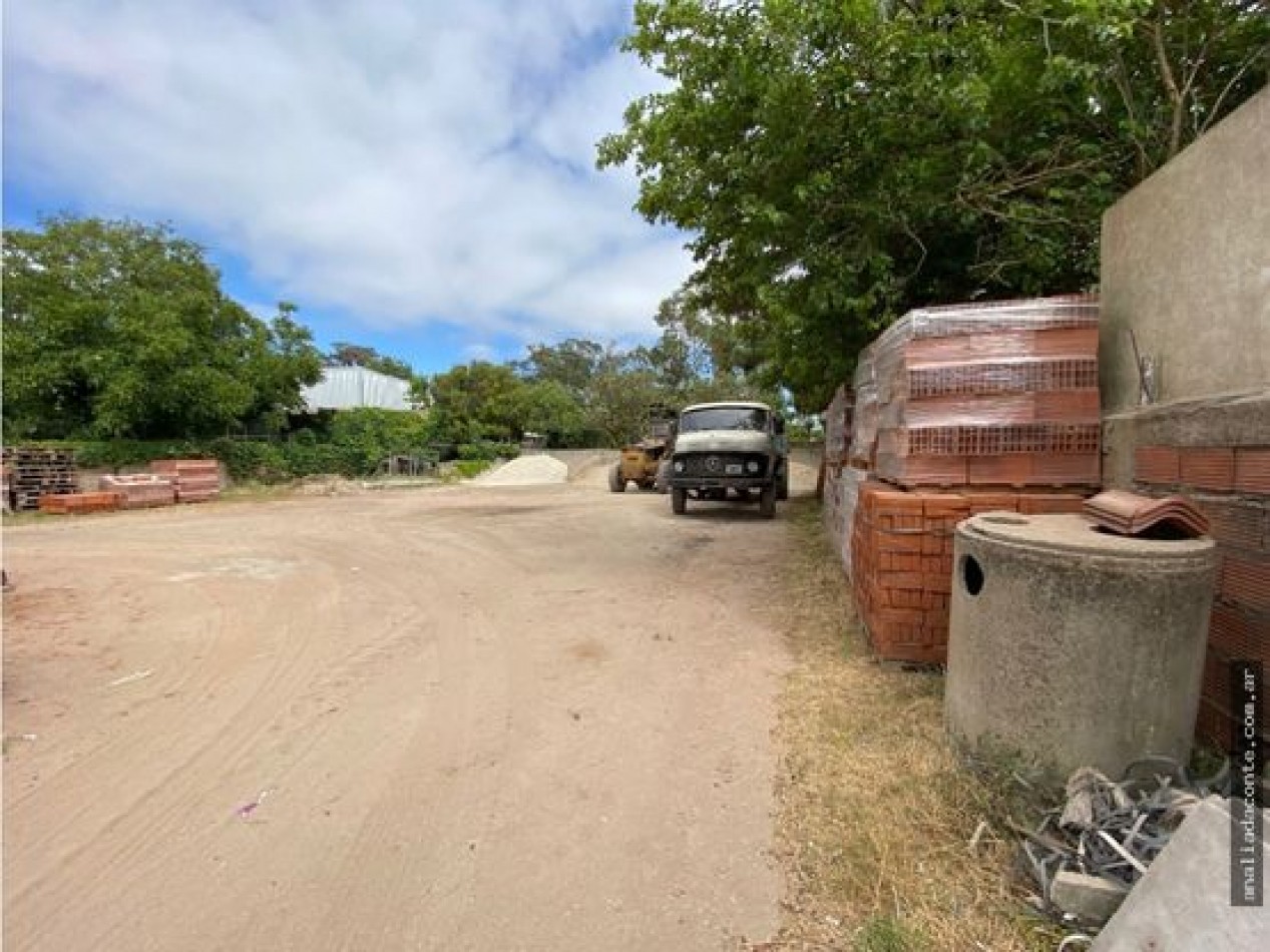 CORRALON DE MATERIALES ZONA NORTE 35 ANOS DE TRAYECTORIA. Fondo de comercio y propiedad.