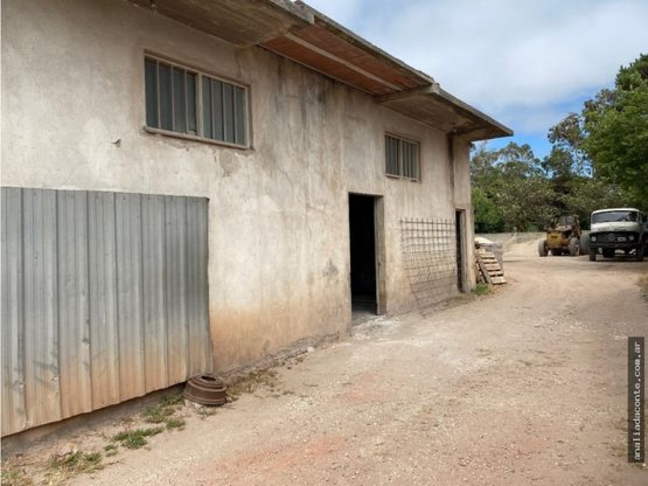 CORRALON DE MATERIALES ZONA NORTE 35 ANOS DE TRAYECTORIA. Fondo de comercio y propiedad.