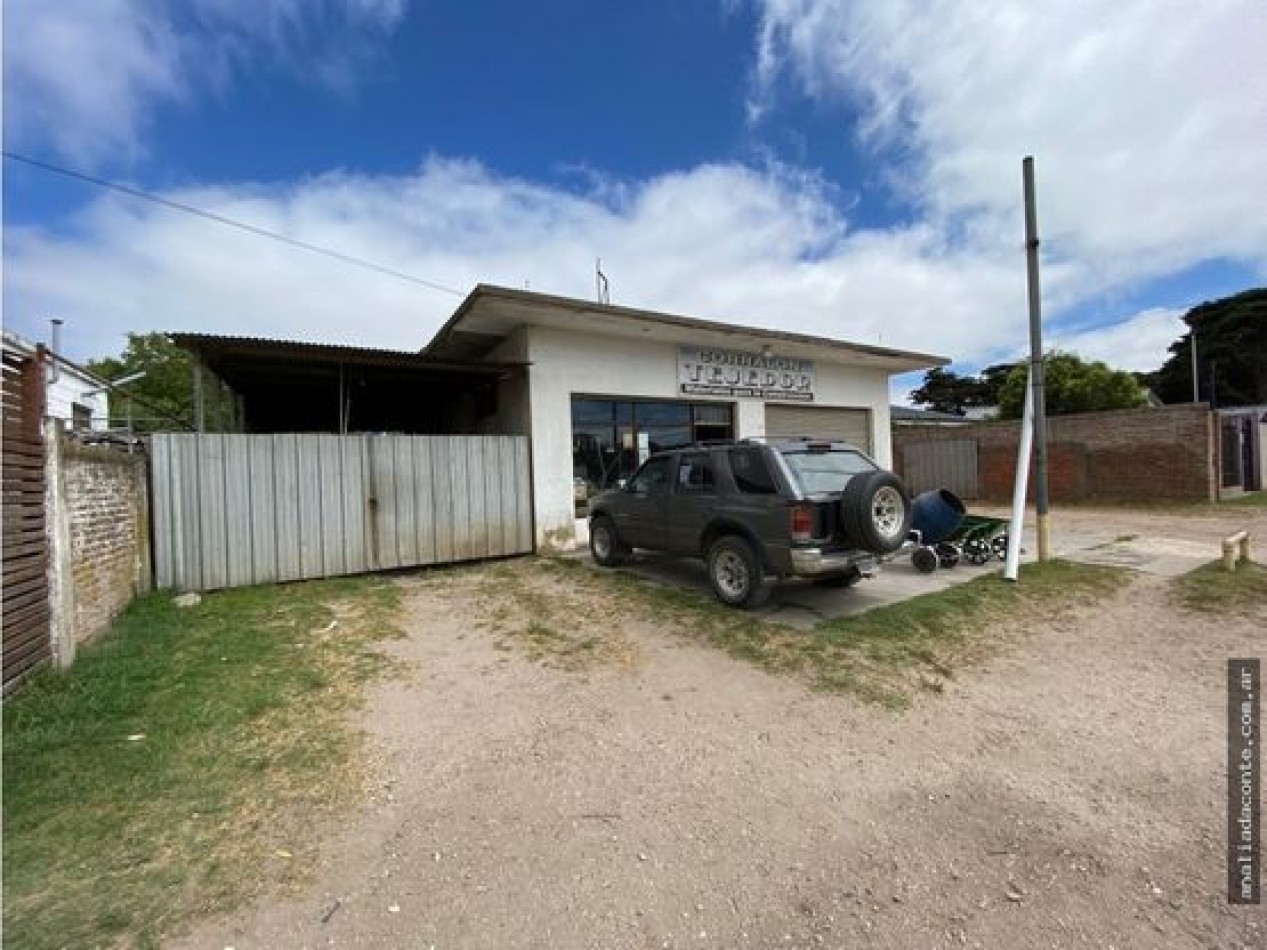 CORRALON DE MATERIALES ZONA NORTE 35 ANOS DE TRAYECTORIA. Fondo de comercio y propiedad.