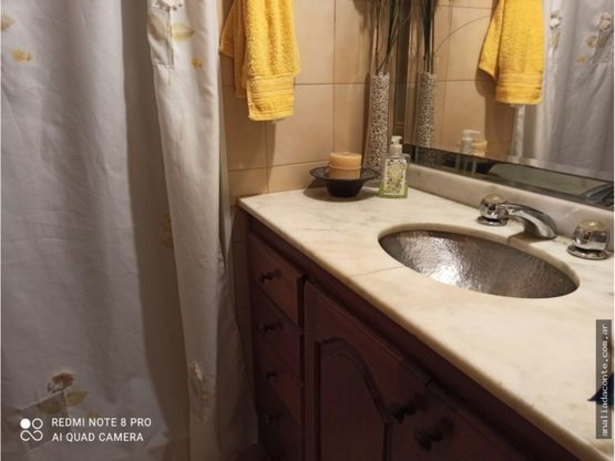 Roffo y F. Acosta Precioso Chalet 4 Amb. Quincho. Gran parque