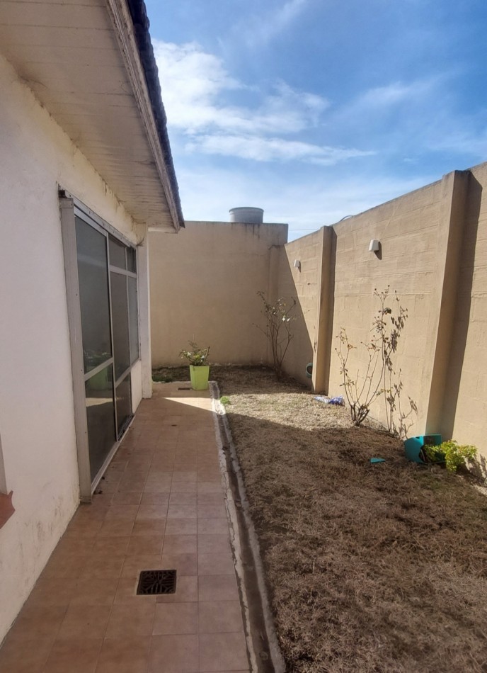 Chalet 3 amb. Sobre Ruta 88. Ideal fines comerciales