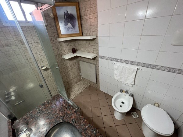 Hermoso chalet 4 amb con parque y piscina en Los pinares