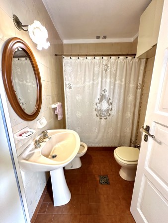 Impecable chalet en PH con garage en La Perla