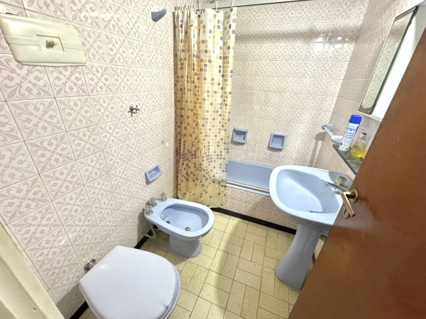 Gran oportunidad depto 4 amb en zona Centro