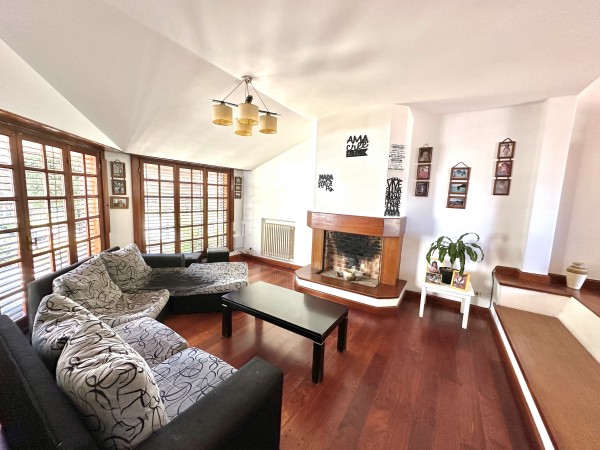 Gran chalet 7 amb a reciclar! en Caisamar con parque y quincho