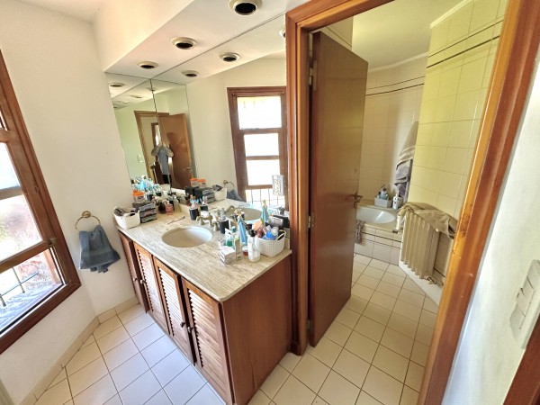 Gran chalet 7 amb a reciclar! en Caisamar con parque y quincho