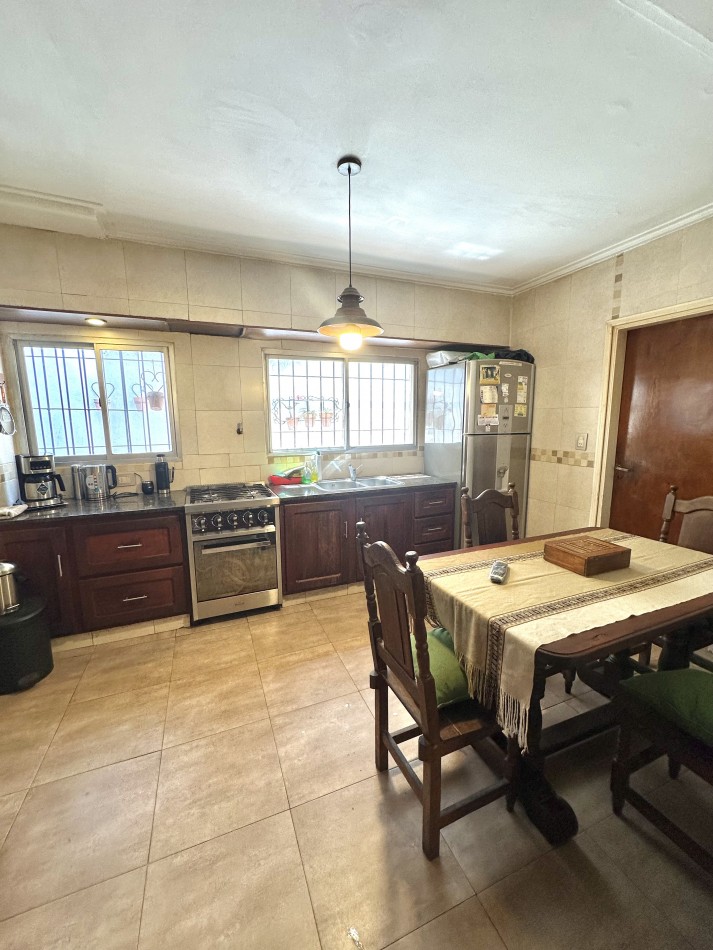 LA PERLA CHALET 3 AMBIENTES, QUINCHO