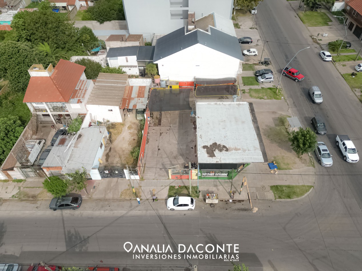 Gran oportunidad de inversion 2 lotes en L en block  Av. 39 y cerrito 