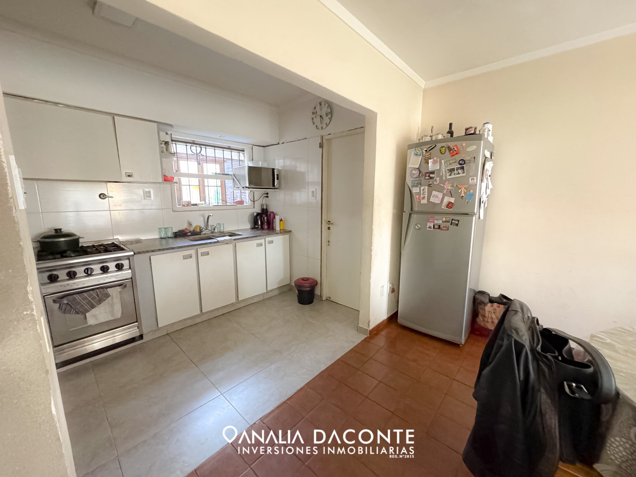 Chalet 4 amb con parque y garage en Villa Primera