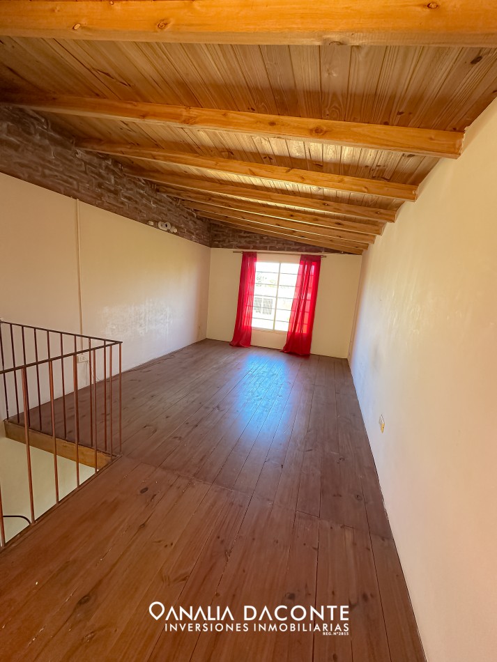 APTO CREDITO! Duplex 2 amb con jardin y cochera Barrio Lopez de Gomara 