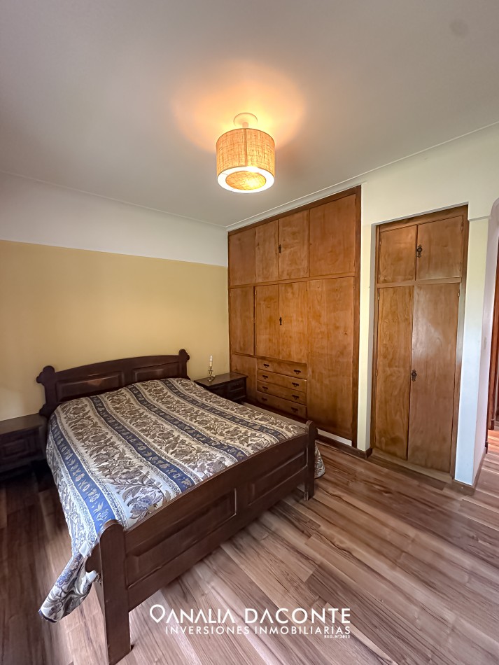 Chalet 7 amb con jardin en San Jeronimo