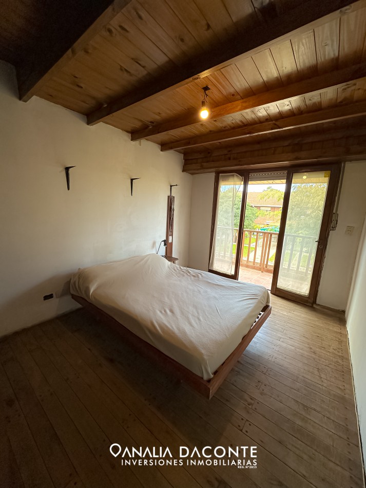 Chalet 7 amb con jardin en San Jeronimo