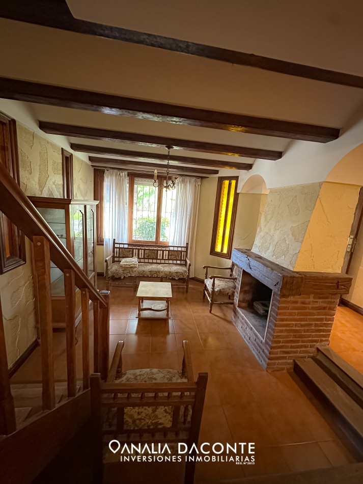 Chalet 7 amb con jardin en San Jeronimo