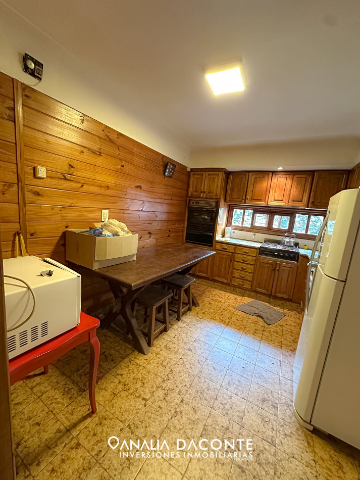 Chalet 7 amb con jardin en San Jeronimo