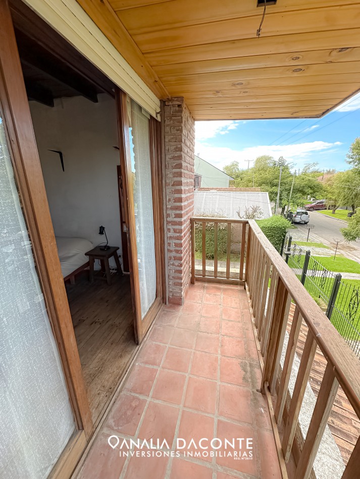 Chalet 7 amb con jardin en San Jeronimo