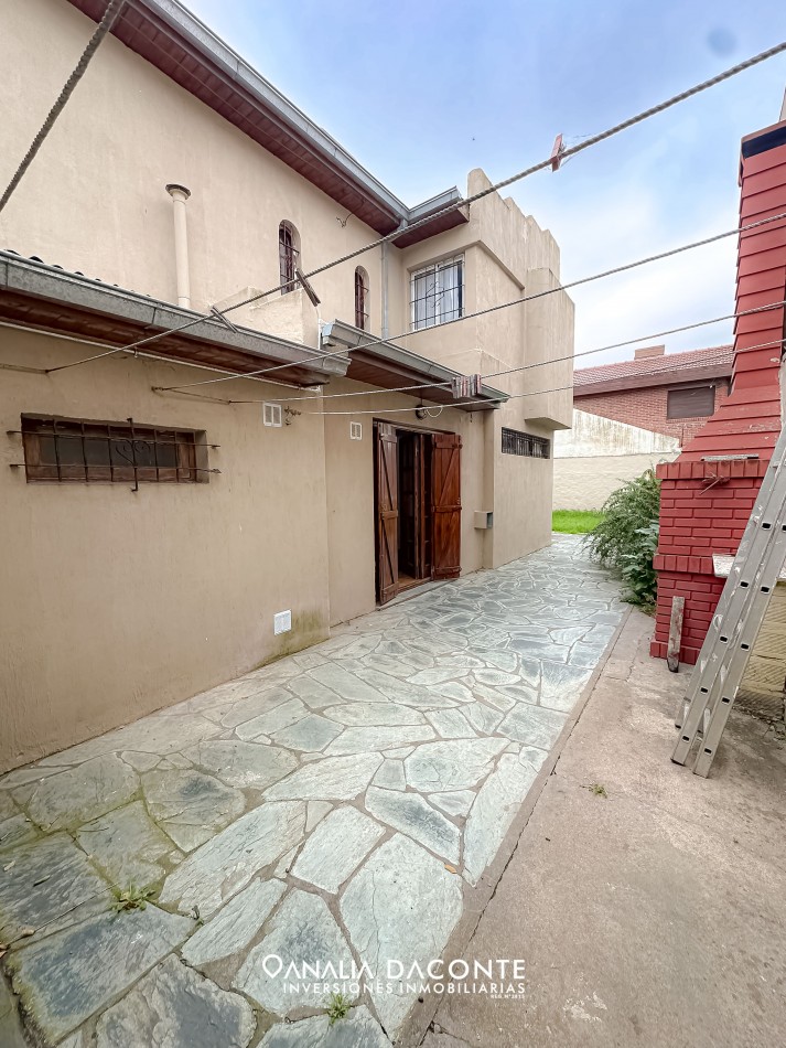 BAJO SU VALOR!! Gran chalet en esquina 4 amb en San Jeronimo