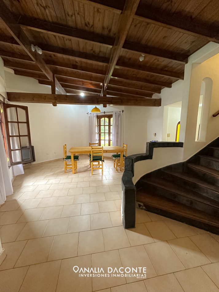 BAJO SU VALOR!! Gran chalet en esquina 4 amb en San Jeronimo