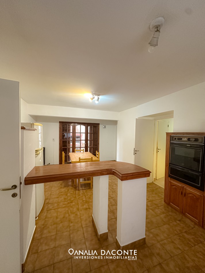 BAJO SU VALOR!! Gran chalet en esquina 4 amb en San Jeronimo