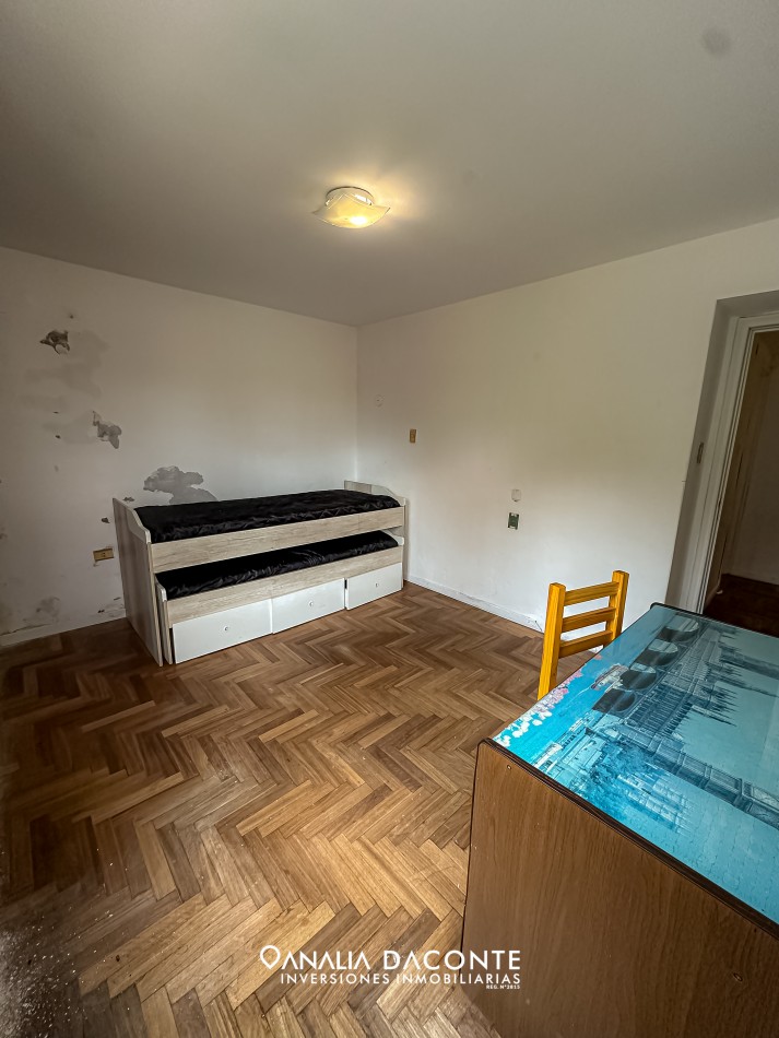 BAJO SU VALOR!! Gran chalet en esquina 4 amb en San Jeronimo