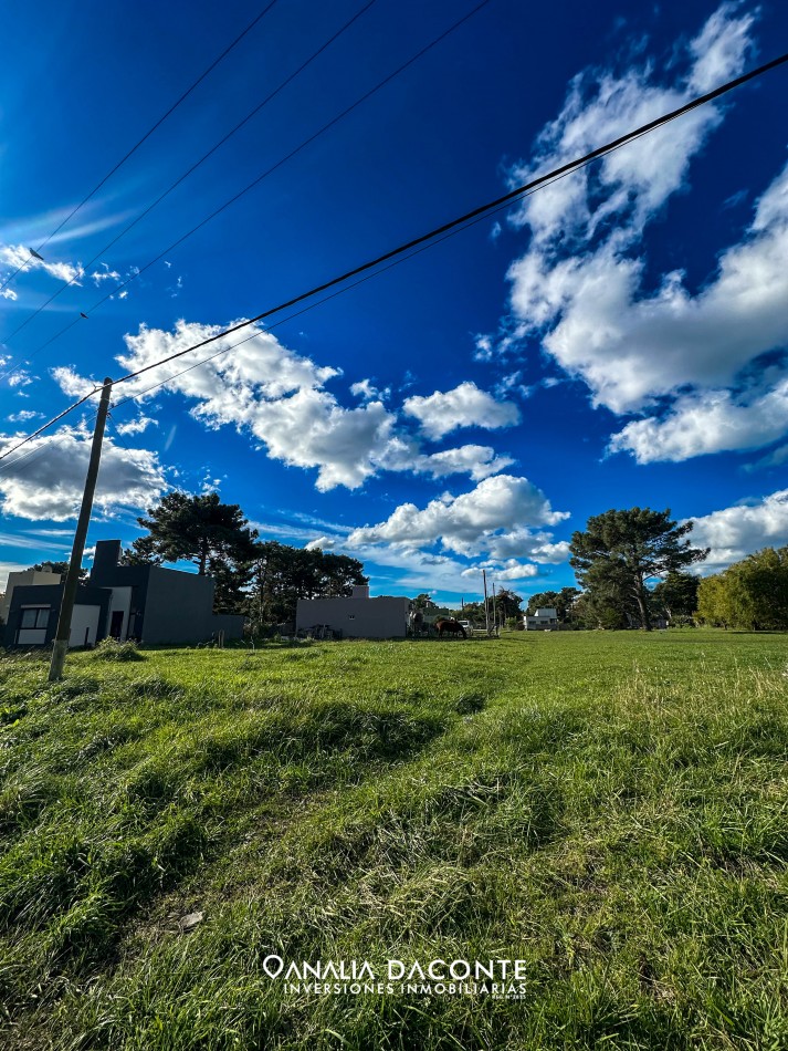 BAJO SU VALOR!!! Lote en La Caleta apto vivienda y fines comerciales