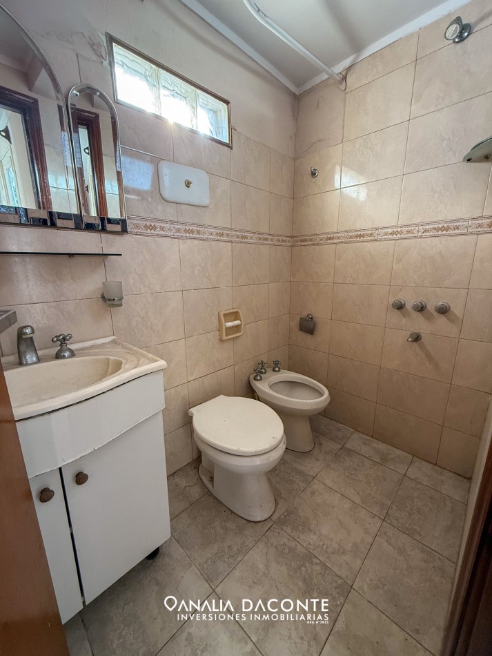 RESERVADO!! Depto 3 amb con patio Lopez de Gomara