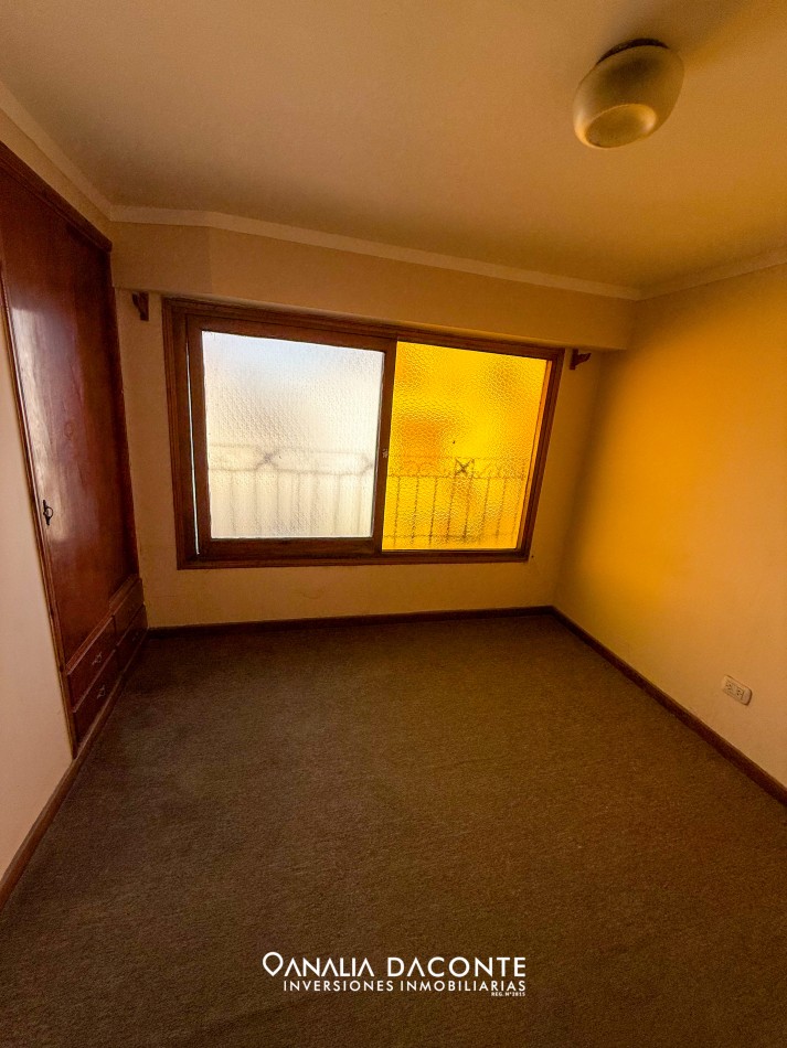 RESERVADO!! Depto 3 amb con patio Lopez de Gomara