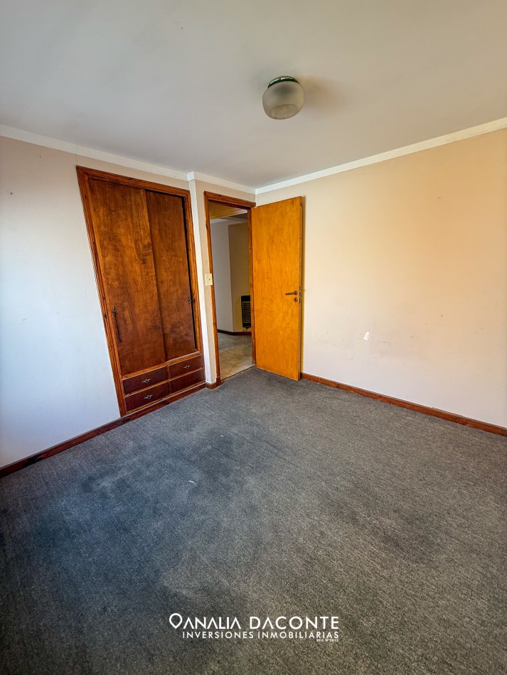 RESERVADO!! Depto 3 amb con patio Lopez de Gomara