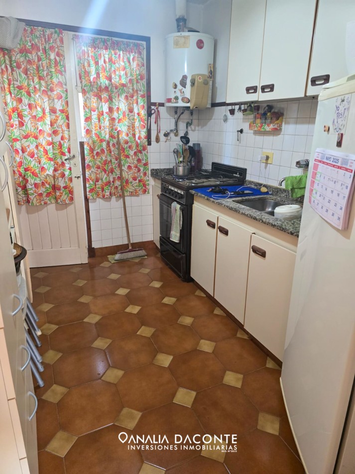 Depto 3 amb en Constitucion con balcon espacio de cochera