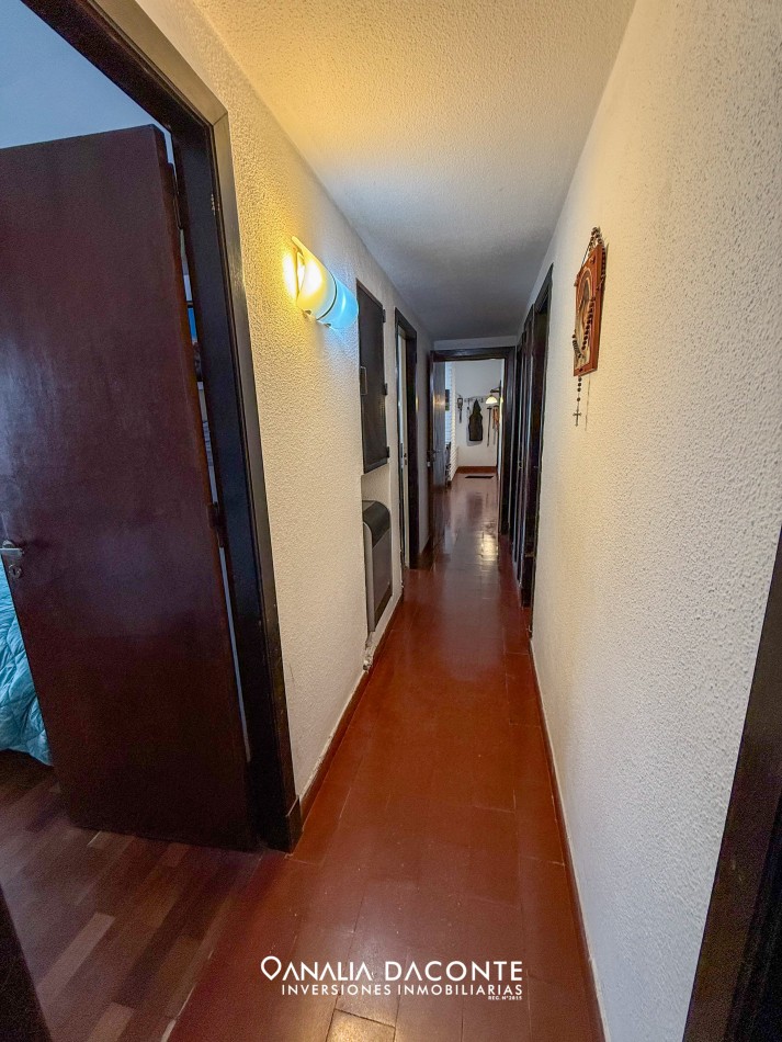 Dos en block chalet en Caisamar