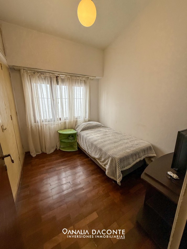 Dos en block chalet en Caisamar