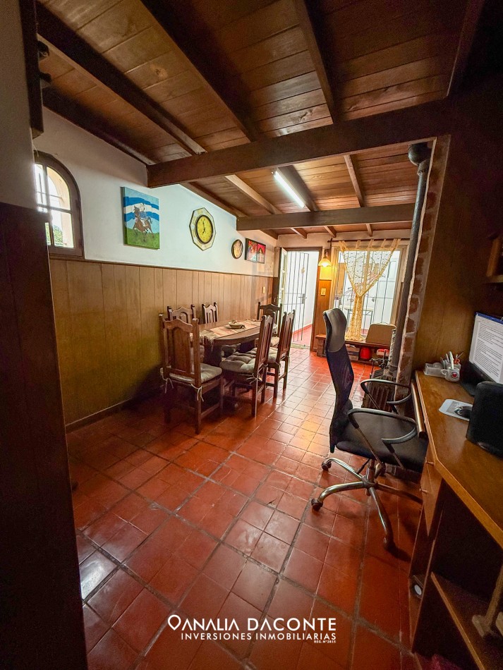 Dos en block chalet en Caisamar