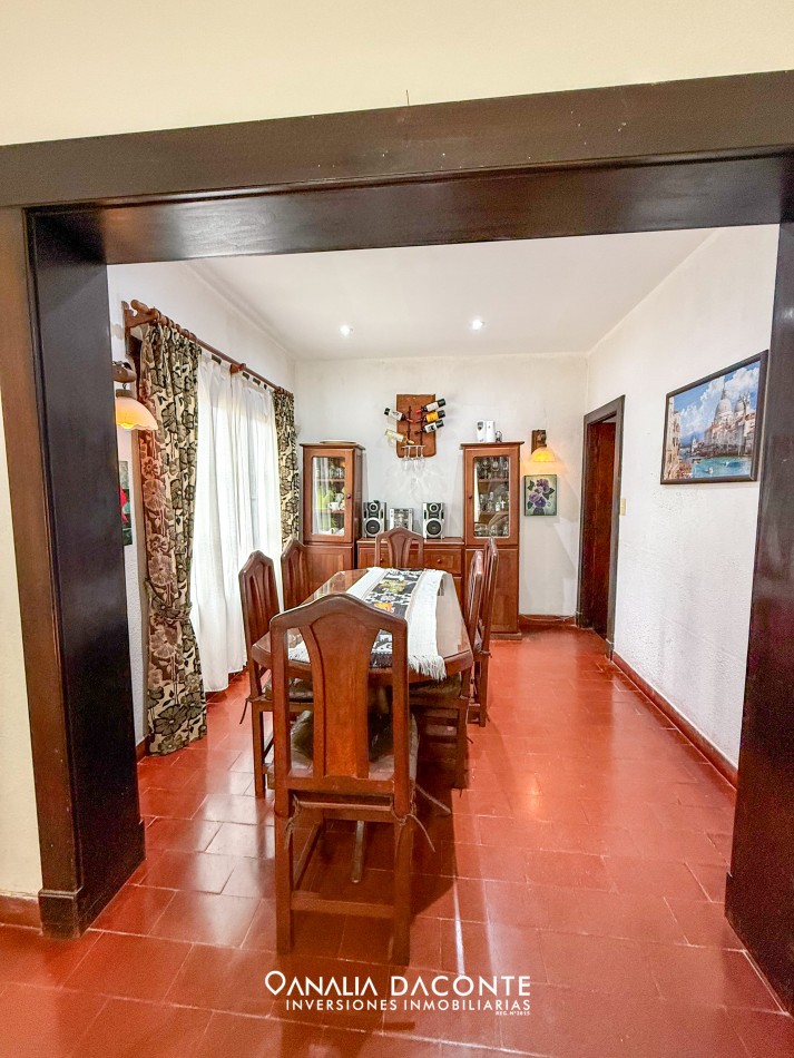 Dos en block chalet en Caisamar