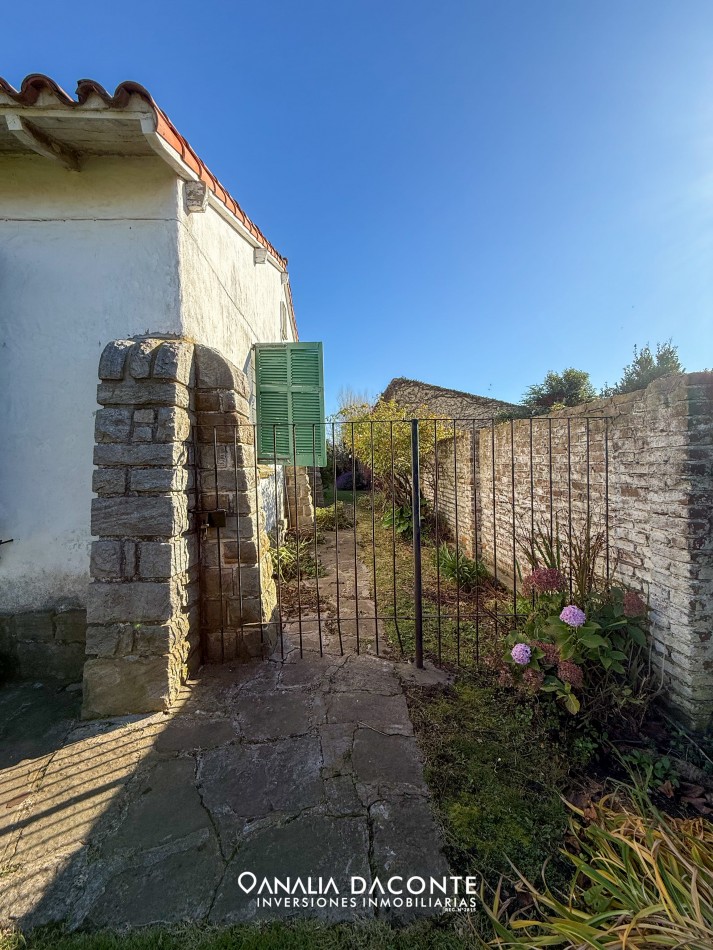 RESERVADA!!Gran chalet 8 amb en block en Constitucion