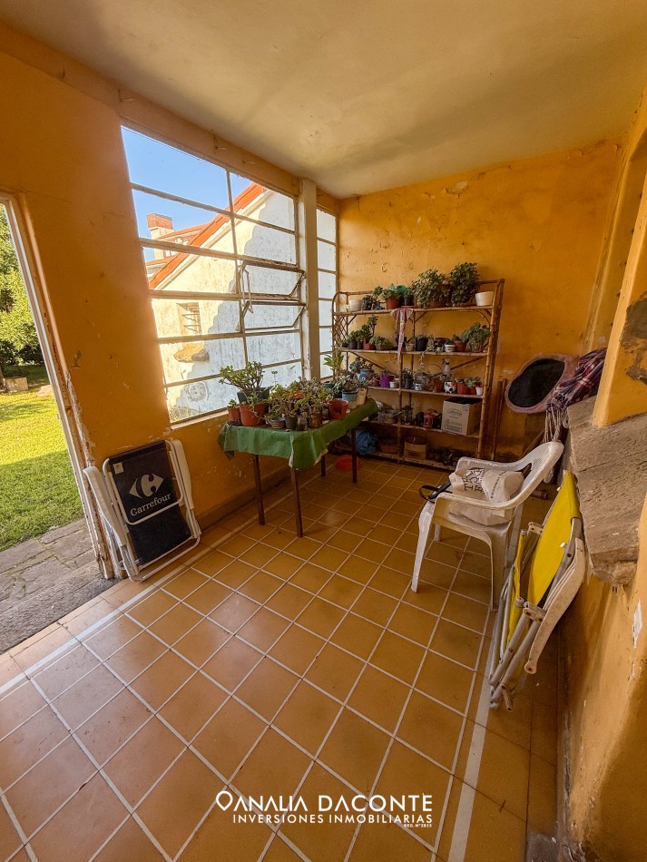 RESERVADA!!Gran chalet 8 amb en block en Constitucion