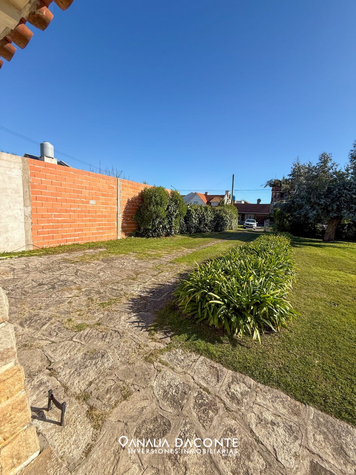 RESERVADA!!Gran chalet 8 amb en block en Constitucion