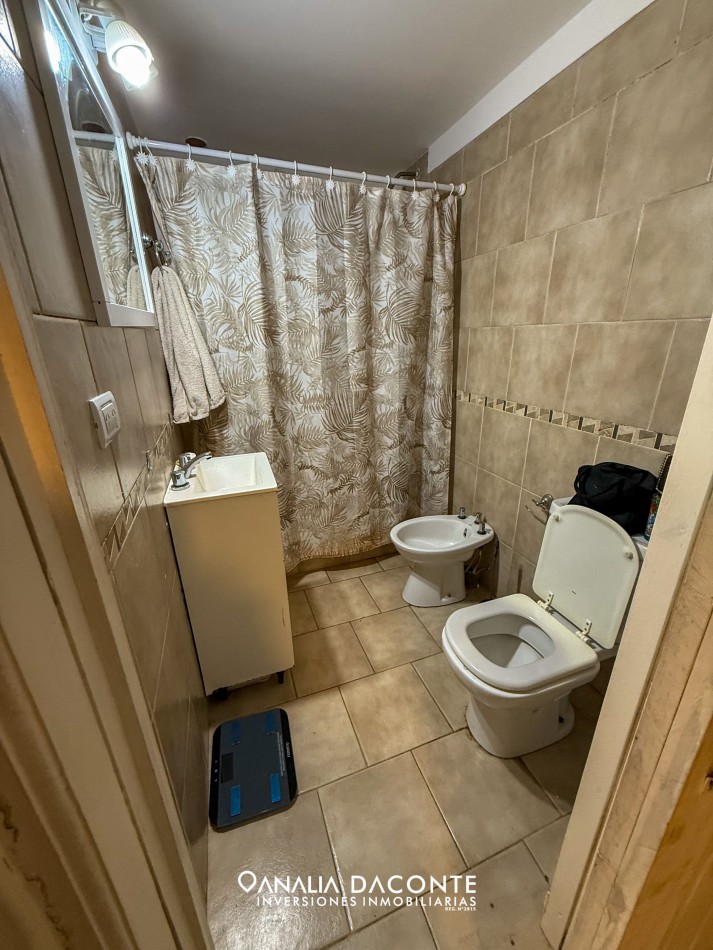 Chalet 4 amb moderno con garage y parque con piscina en Los Pinares