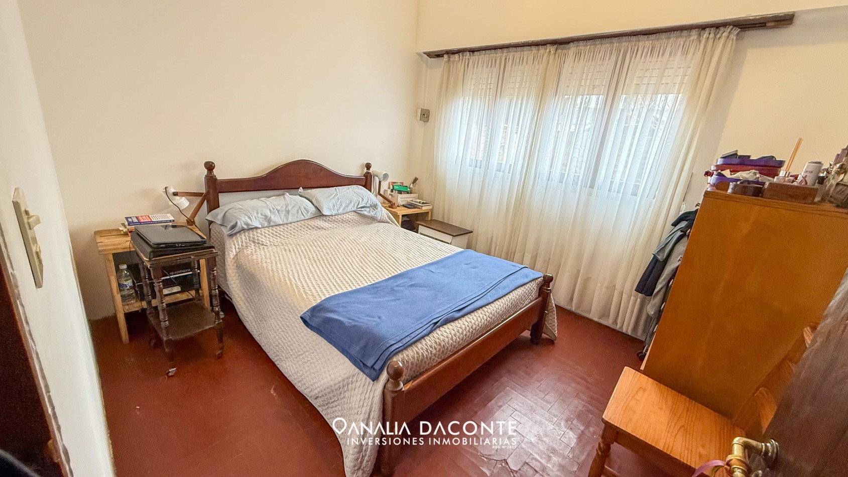 Casa americana 3 amb en Caisamar