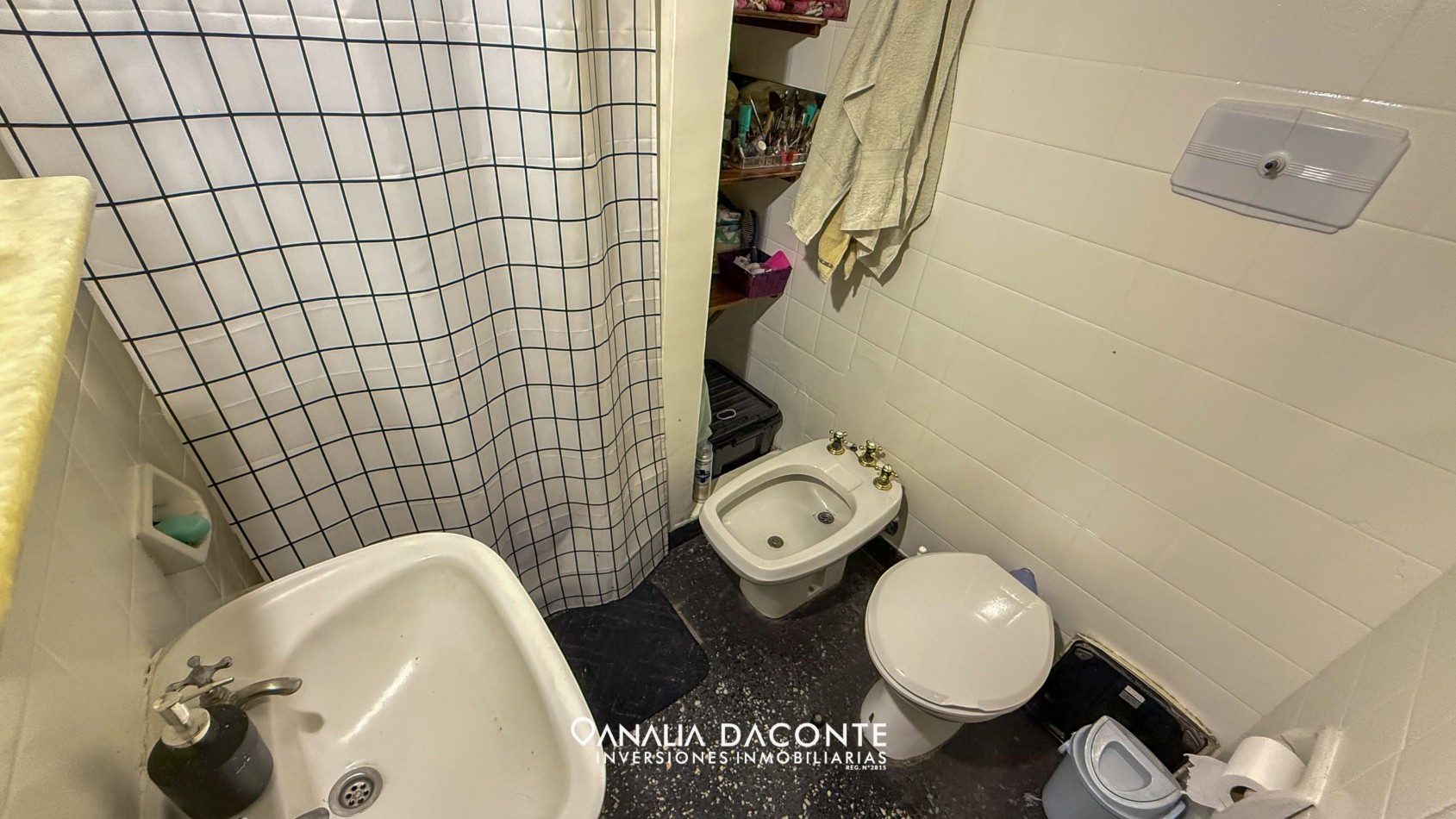 Casa americana 3 amb en Caisamar