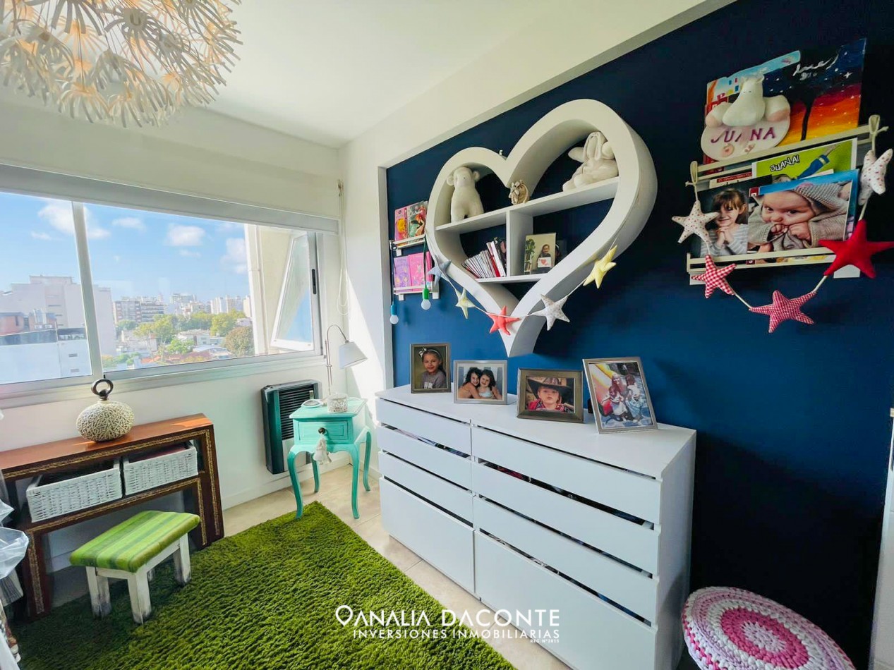 Semi piso moderno 3 amb con balcon y cochera cubierta en Macrocentro