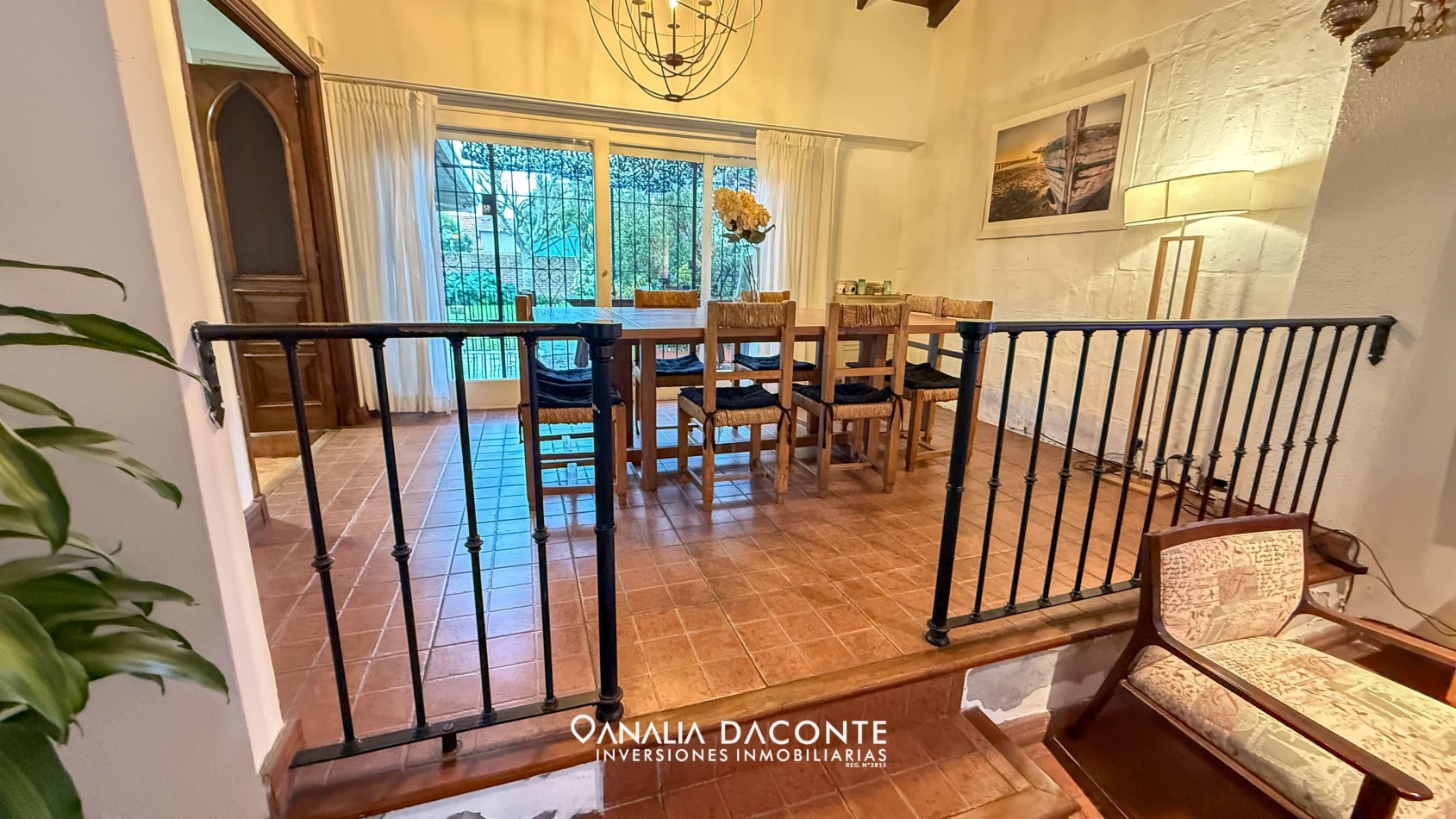 Chalet 4 ambientes en barrio Constitucion