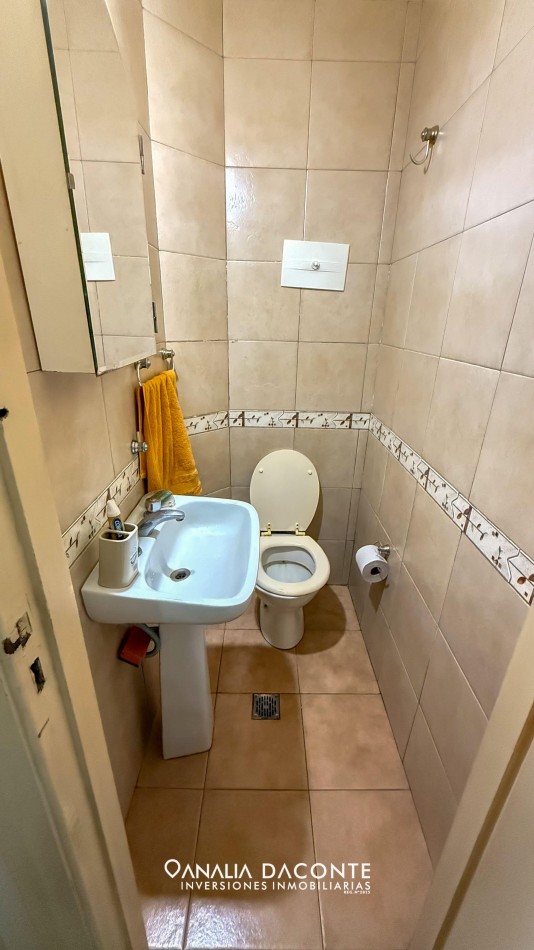 Gran chalet de 5 amb, parque y garage en barrio La Perla