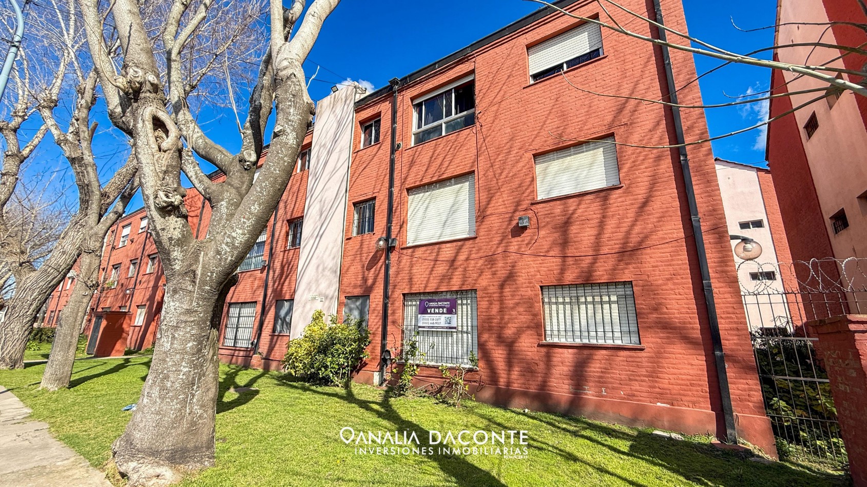 RESERVADO!! Hermoso depto 2 amb en complejo, barrio Los Pinares