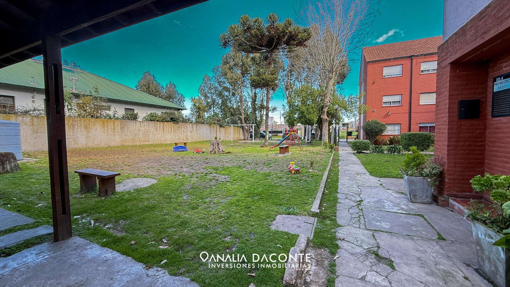 RESERVADO!! Hermoso depto 2 amb en complejo, barrio Los Pinares