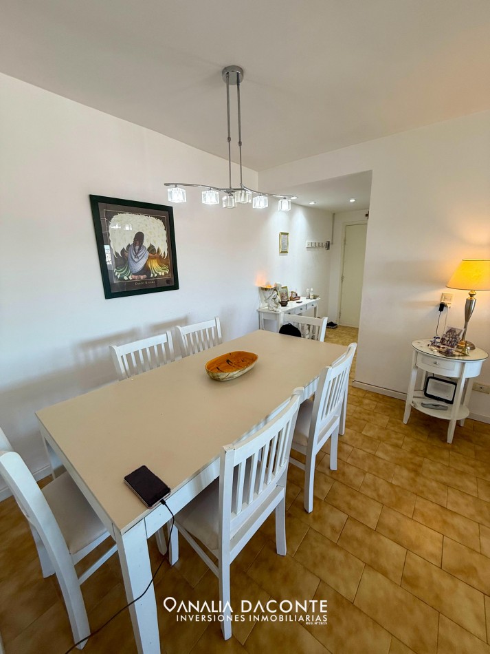 Excelente departamento 4 amb todo externo con cochera en zona Puerto