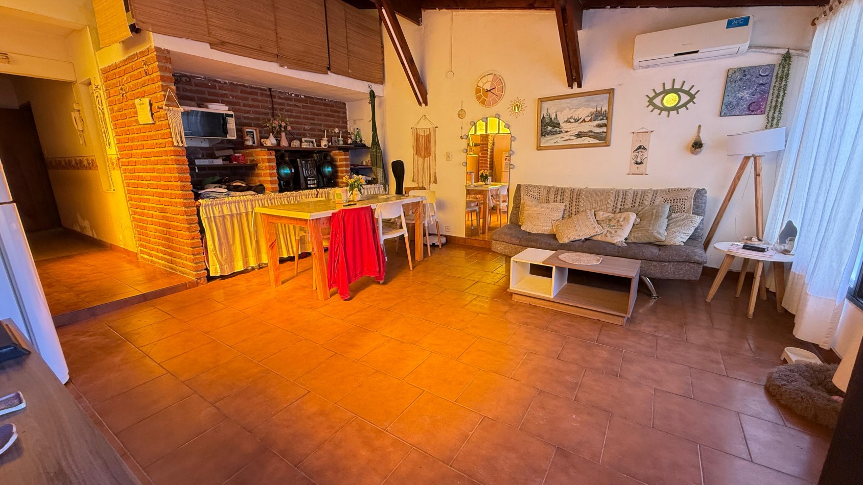 DUPLEX 4 AMBIENTES CON PARQUE Y QUINCHO EN SAN JERONIMO