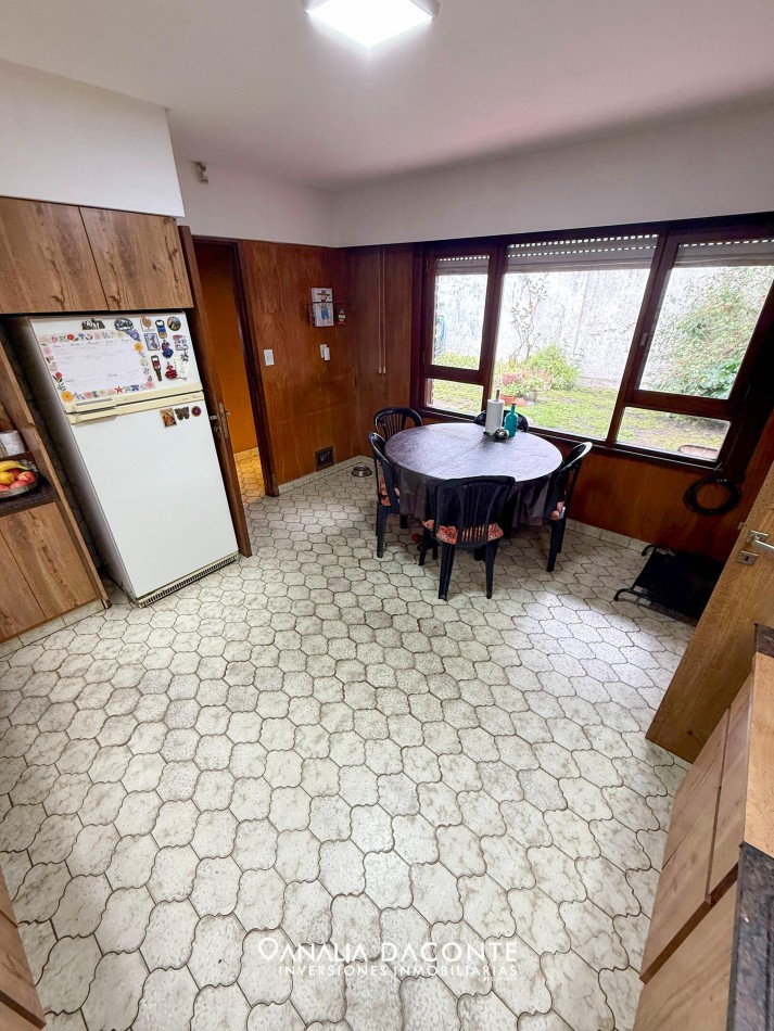 BAJO SU VALOR!! GRAN CHALET 5 AMB EN ALBERTI AL 4000