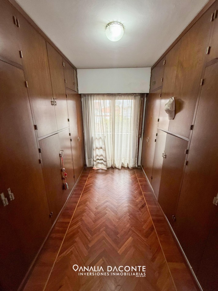 BAJO SU VALOR!! GRAN CHALET 5 AMB EN ALBERTI AL 4000