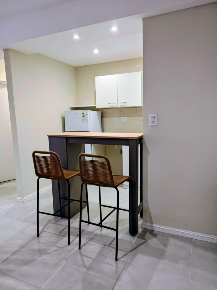 Gran ambiente reciclado a nuevo! Centro